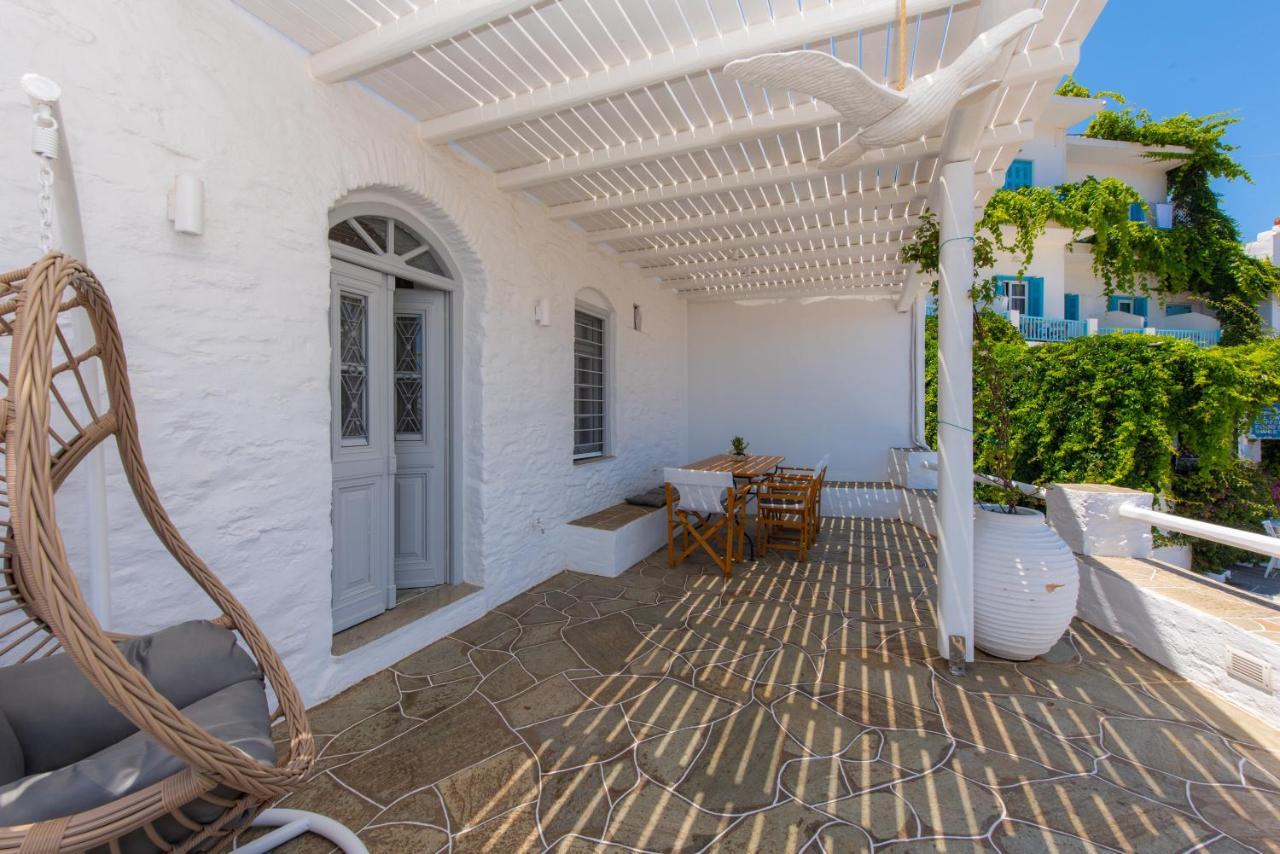 Nireas Stonehouse In Apollonia Sifnos Villa Bagian luar foto